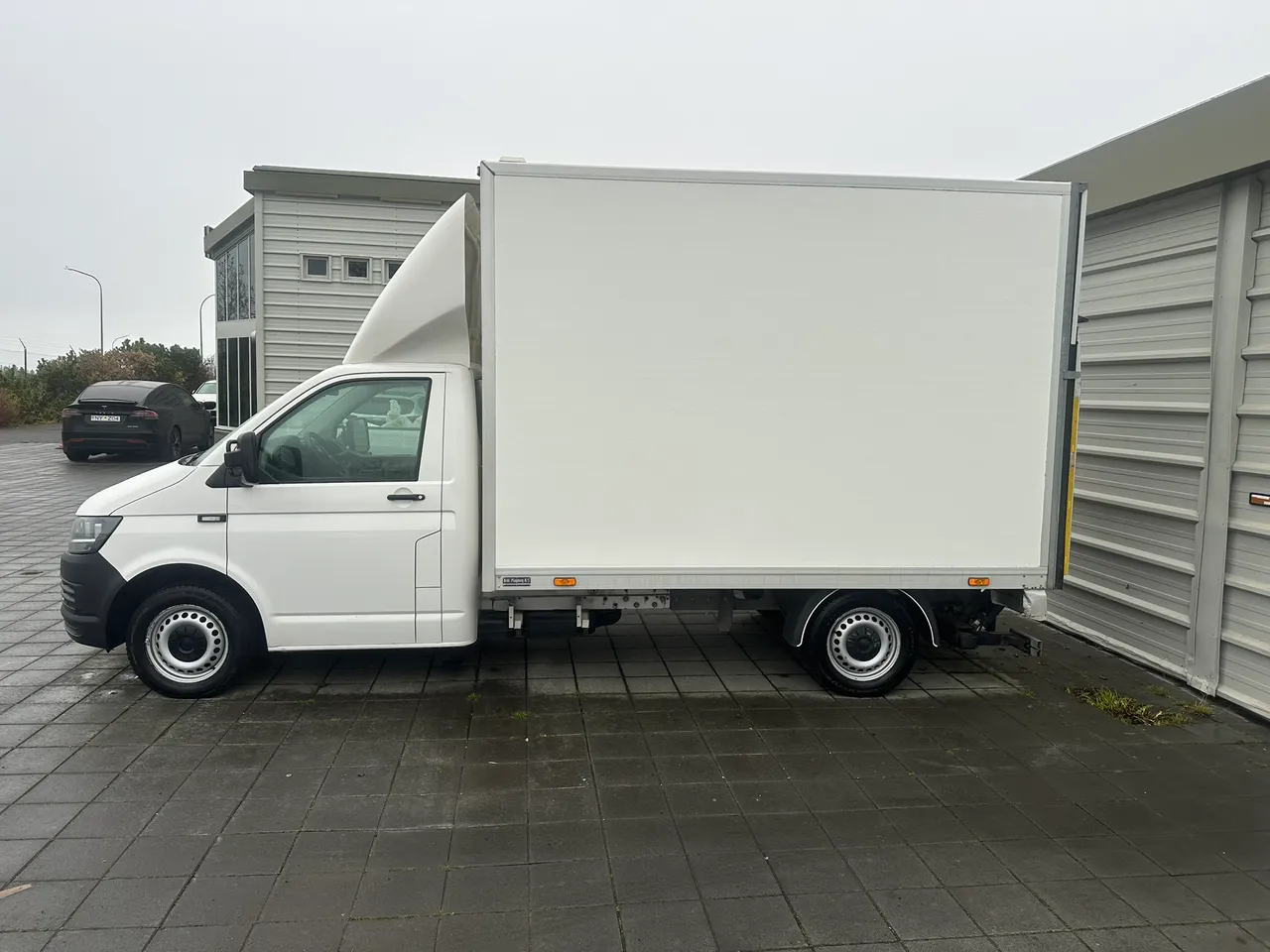 VW Transporter - Kassabíll (Minnaprófs)